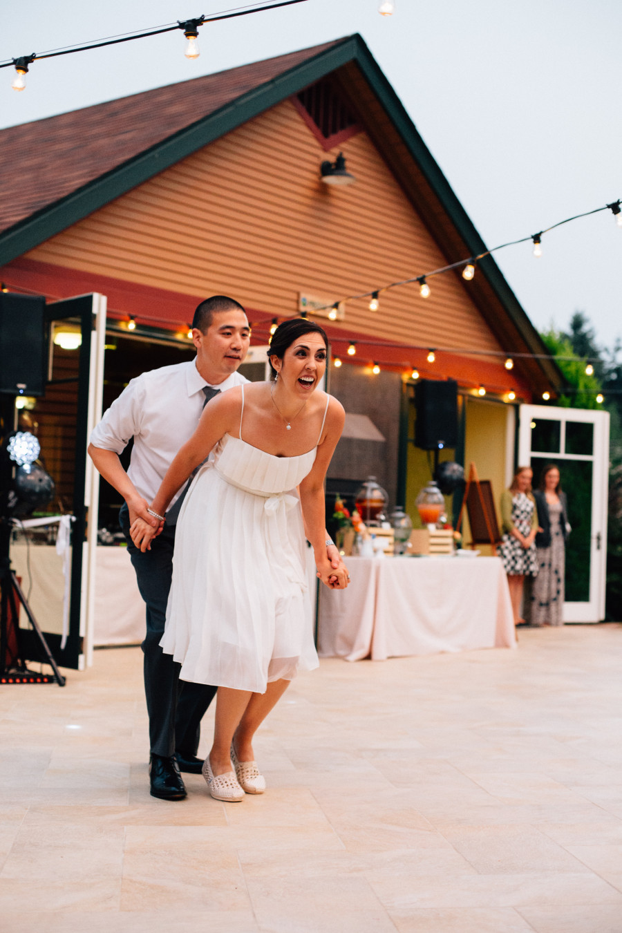 wedding swing dancing photography