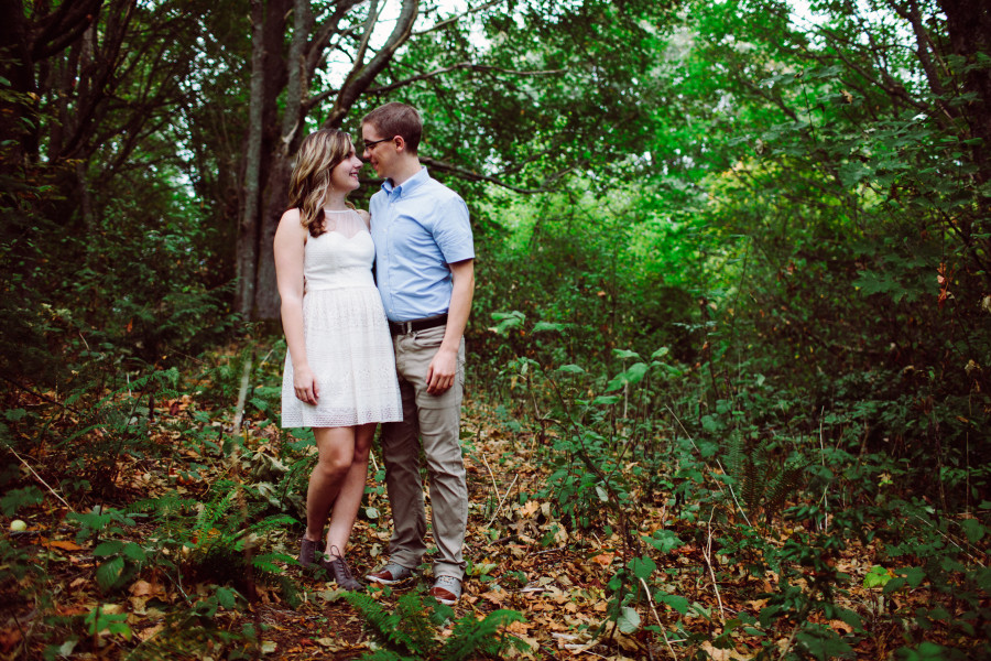 engagement photos at discovery park-024