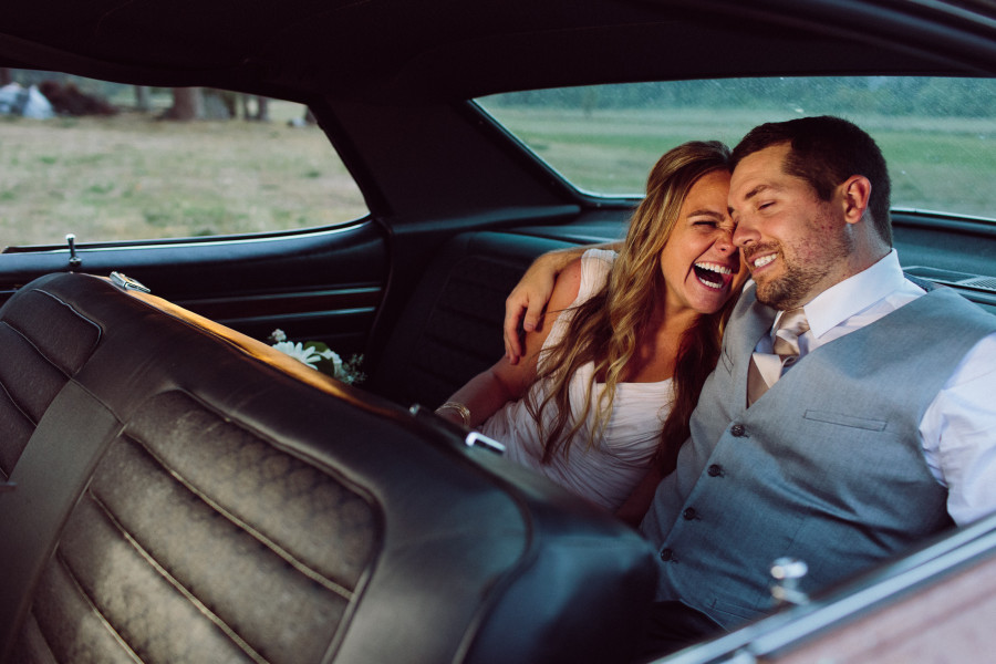 vintage car wedding photos